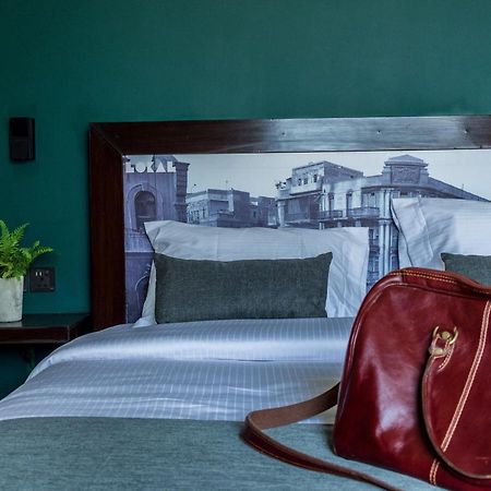 Lokal Rooms X Shahrah-E-Faisal Karachi Extérieur photo