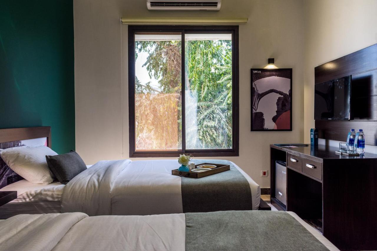 Lokal Rooms X Shahrah-E-Faisal Karachi Extérieur photo