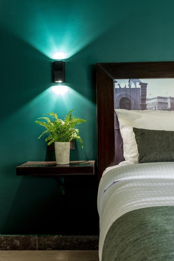 Lokal Rooms X Shahrah-E-Faisal Karachi Extérieur photo